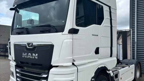 TGX 18.520 4x2 BL Demo + Hydrauliek compleet