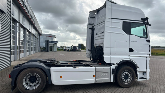 TGX 18.520 4x2 BL Demo + Hydrauliek compleet