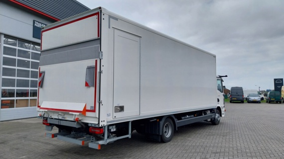 TGL 12.220 4x2 BL