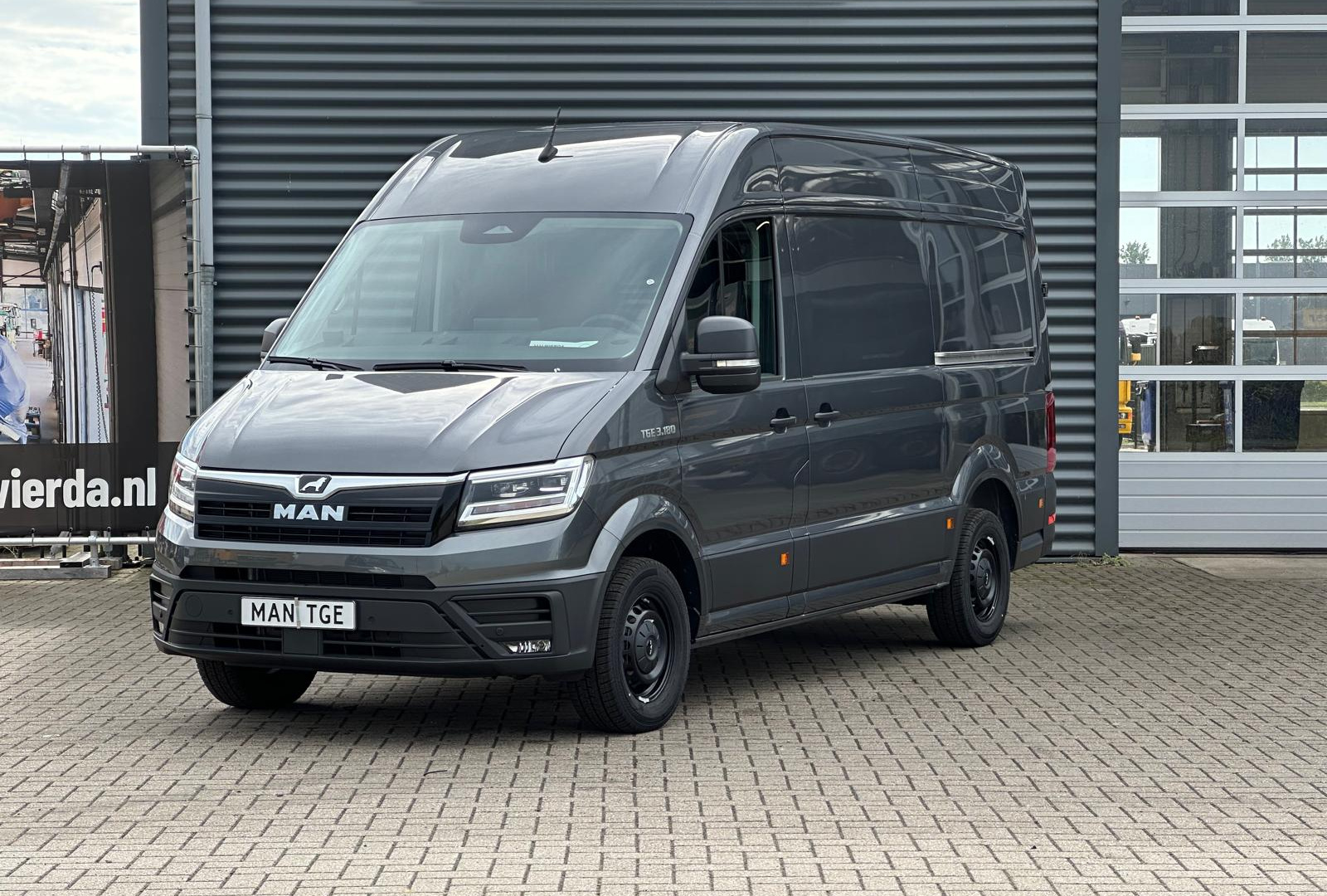 MAN TGE 3.180 L3H3 Facelift handgeschakeld